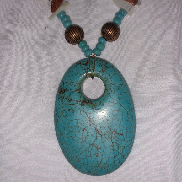 Handmade necklace - Picture 2 of 3